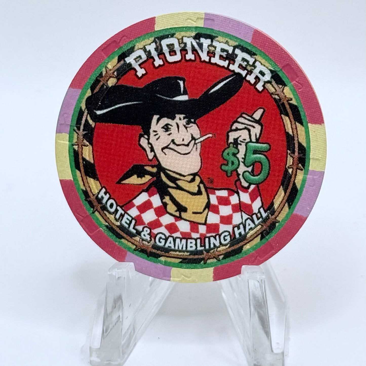 Pioneer Hotel & Gaming Hall Laughlin Nevada 2008 'Carnivale' LE $5 Casino Chip E8485