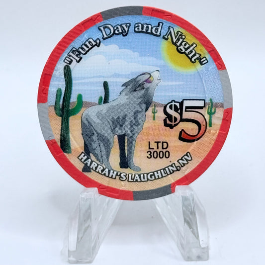 Harrah's Laughlin Nevada 2001 'Fun, Day And Night' LE $5 Casino Chip V7044