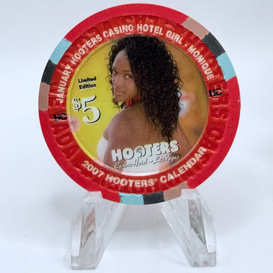 Hooters Casino Hotel Las Vegas Nevada 2007 'Monique' Series 5 LE $5 Casino Chip E5892