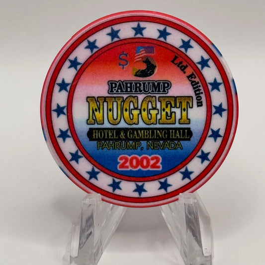 Pahrump Nugget Hotel & Gambling Hall Pahrump Nevada 2002 'Independence Day' LE $5 Casino Chip E1677