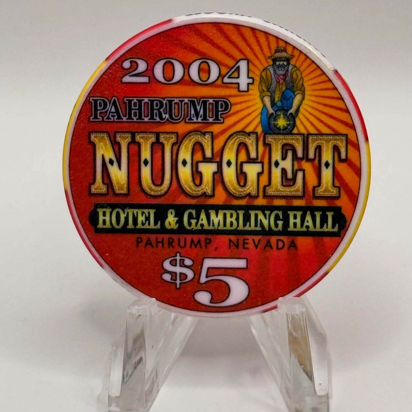 Pahrump Nugget Hotel & Gambling Hall Pahrump Nevada 2004 'Salute To Us Navy' LE $5 Casino Chip E3188