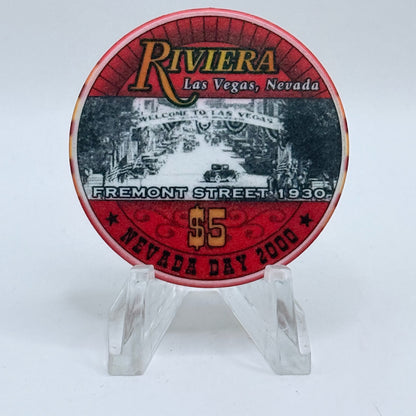 Riviera Las Vegas Nevada 2000 'Nevada Day - Fremont St' LE $5 Casino Chip V7327