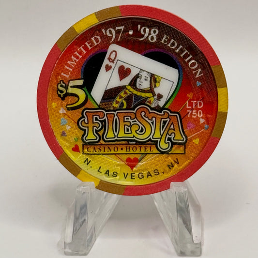 Fiesta Rancho N. Las Vegas Nevada 1997 'Queen of Hearts' Series 7 LE $5 Casino Chip N8235