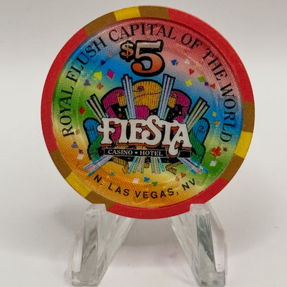 Fiesta Rancho N. Las Vegas Nevada 1998 'Queen of Spades' Series 8 LE $5 Casino Chip N8241