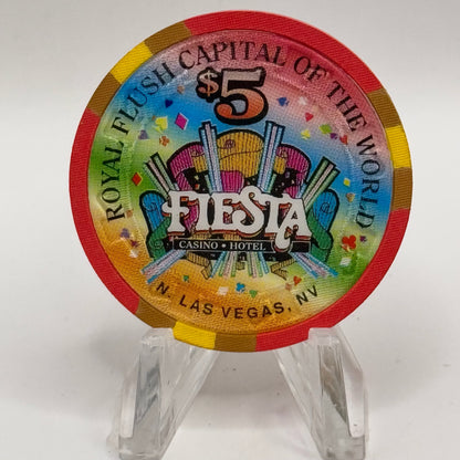 Fiesta Rancho N. Las Vegas Nevada 1998 'Queen of Clubs' Series 1 LE $5 Casino Chip N8247