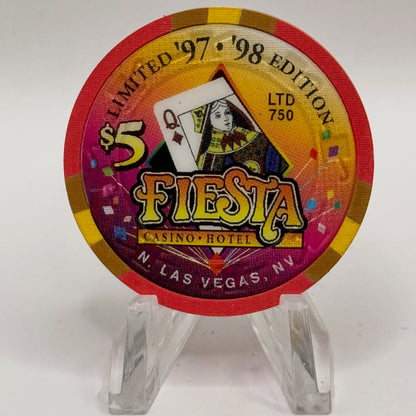 Fiesta Rancho N. Las Vegas Nevada 1997 'Queen of Diamonds' Series 6 LE $5 Casino Chip N8253