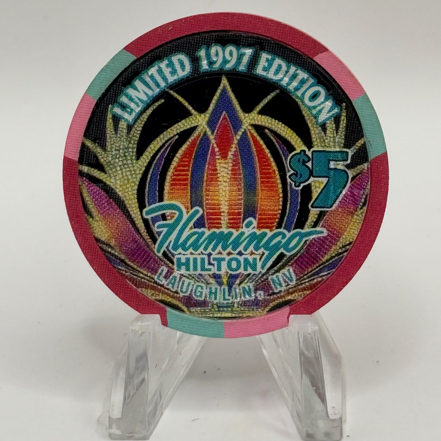 Flamingo Hilton Laughlin Nevada 1997 'Beach Chair' Series 5 LE $5 Casino Chip N9693