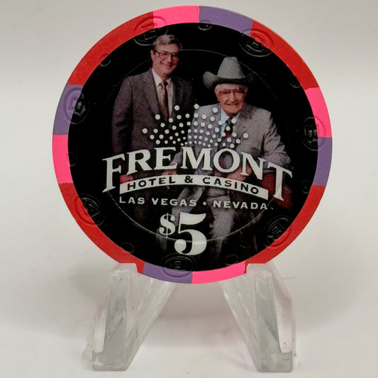 Fremont Las Vegas Nevada 2015 '40 Years Of Boyd Style' LE $5 Casino Chip D2082