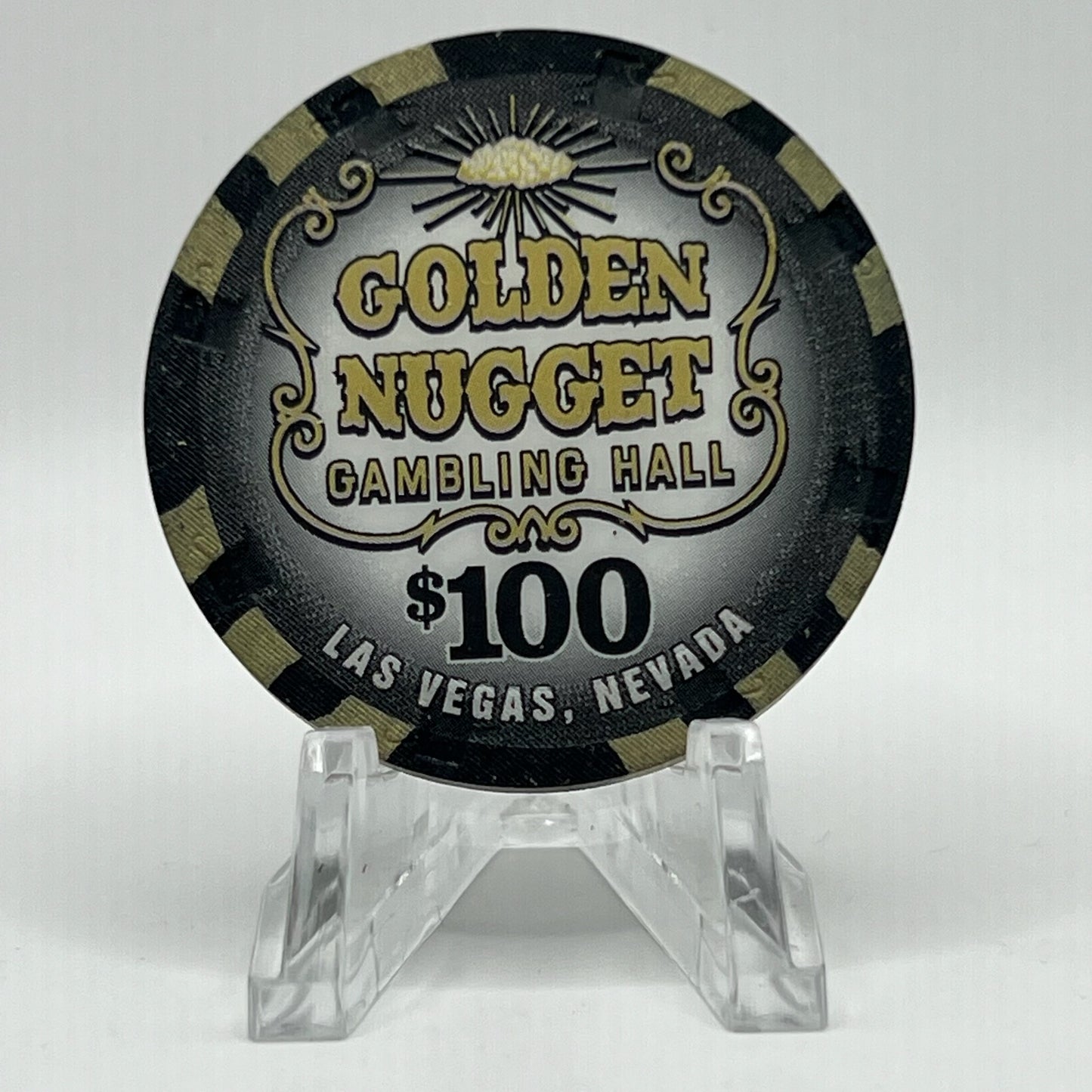 Golden Nugget Las Vegas NV 3/5 LE $100 Chip E0673