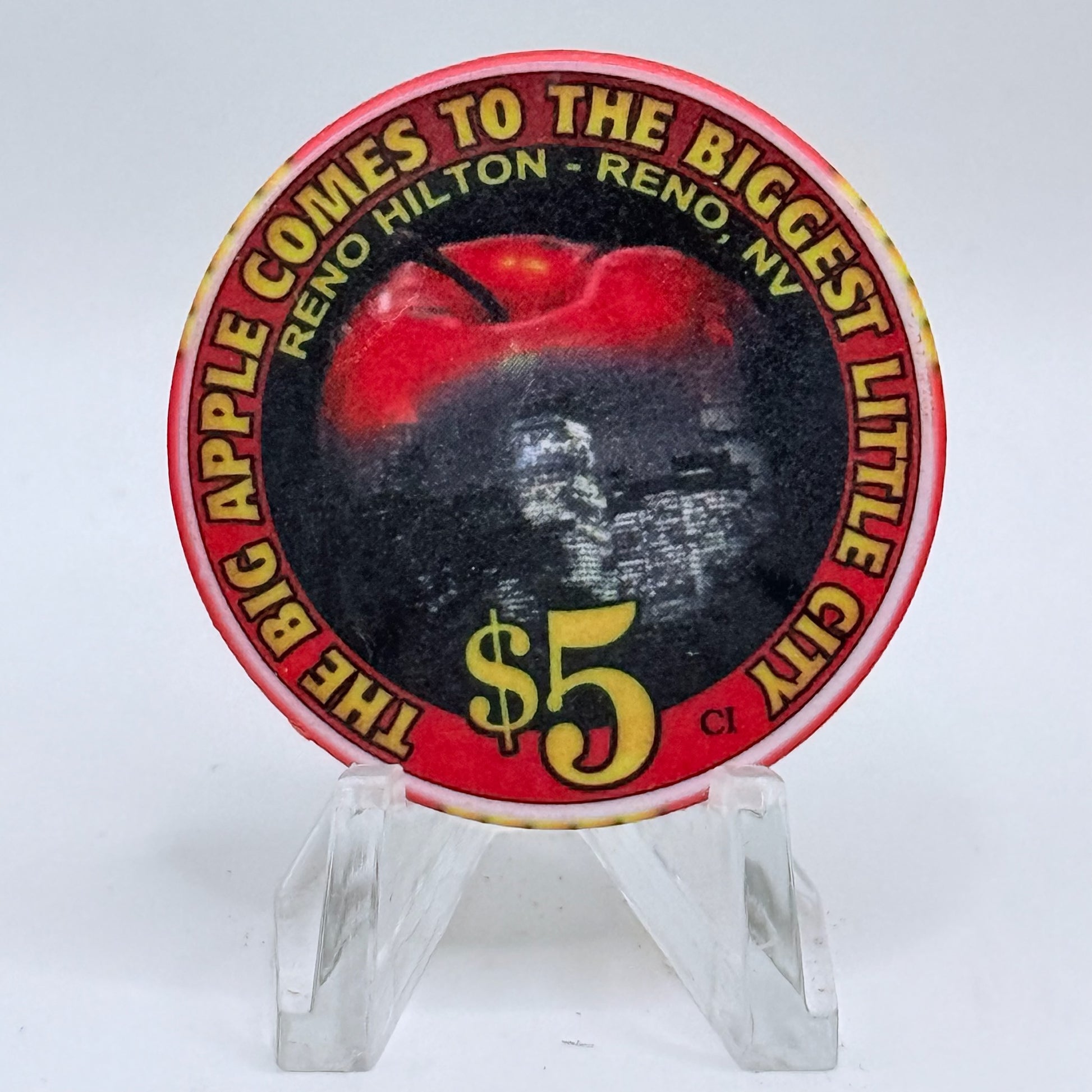 Hilton Resort Reno Nevada 2004 LE $5 Casino Chip E6752