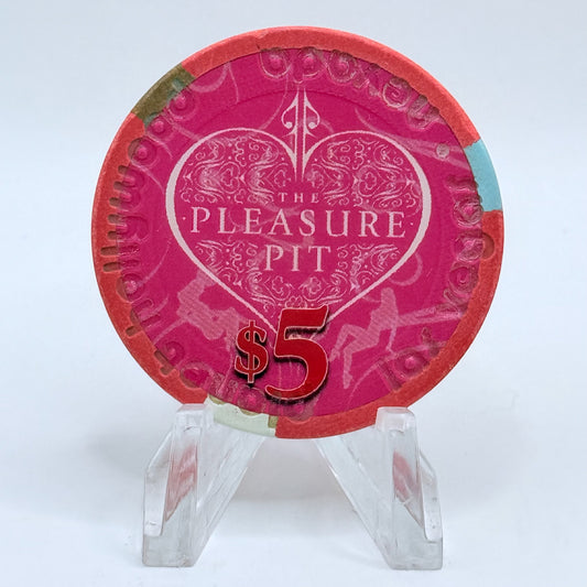 Planet Hollywood Las Vegas Nevada 2009 'The Pleasure Pit' LE $5 Casino Chip E8779