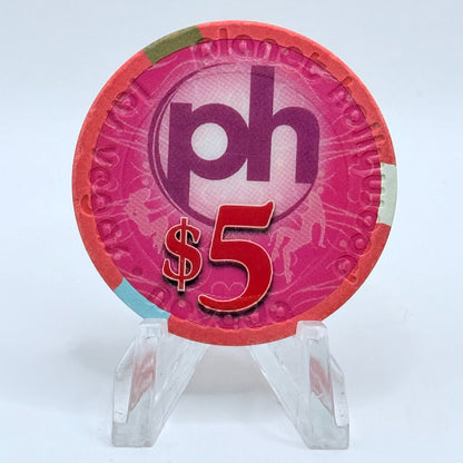 Planet Hollywood Las Vegas Nevada 2009 'The Pleasure Pit' LE $5 Casino Chip E8779