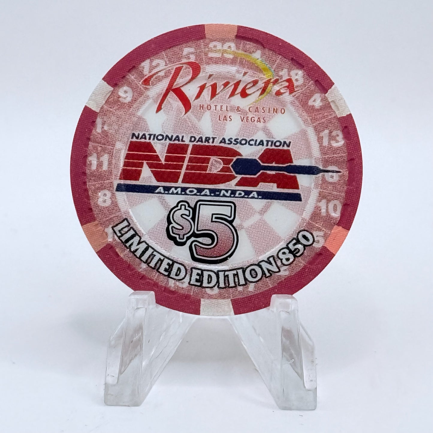 Riviera Las Vegas Nevada 2001 'National Darts Association XVI' LE $5 Casino Chip V6575