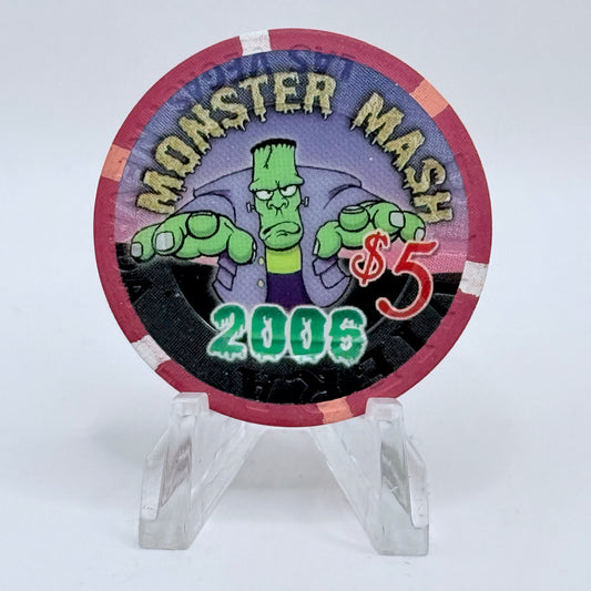 Riviera Las Vegas Nevada 2006 'Monster Mash' LE $5 Casino Chip E5819