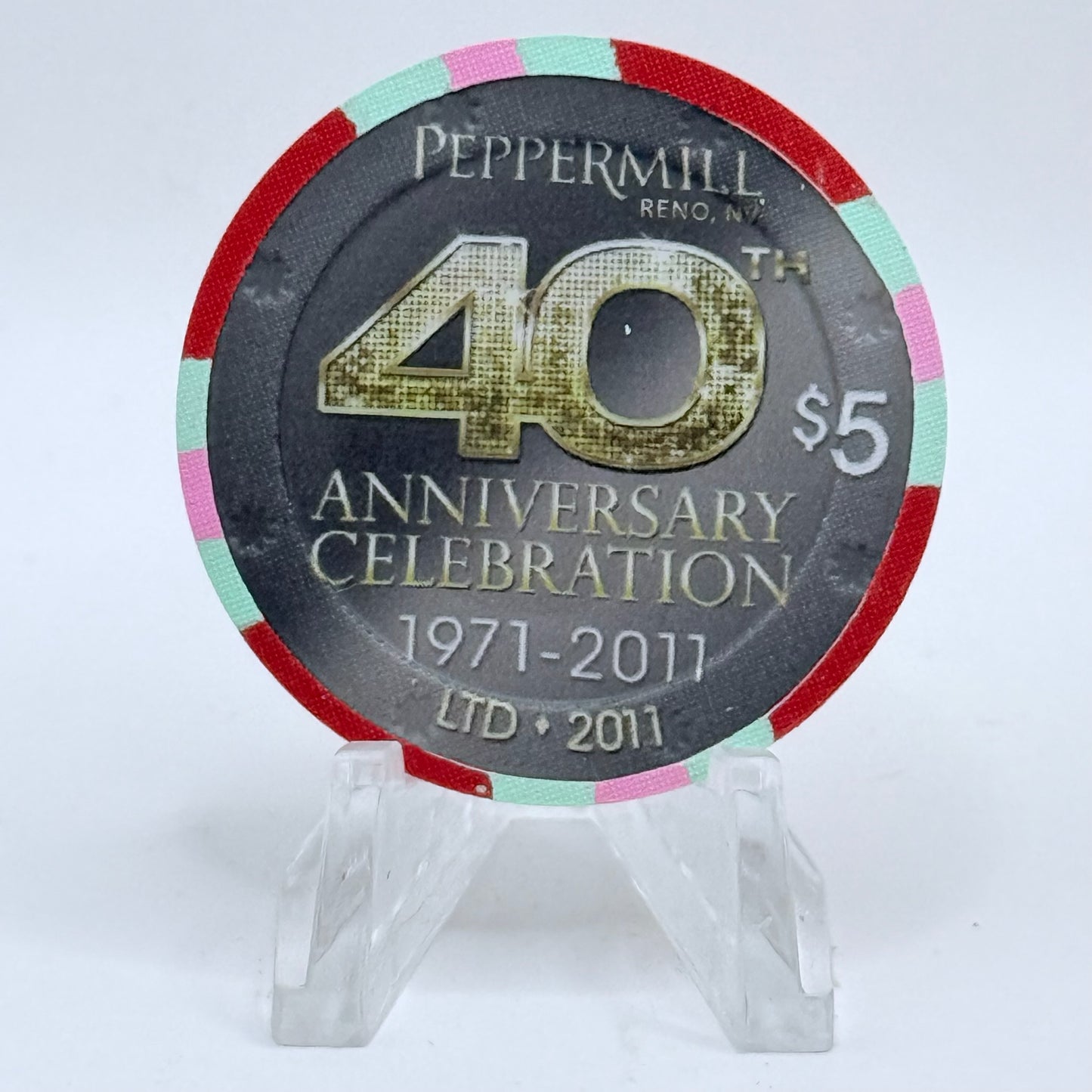 Peppermill Reno Nevada 2011 '40th Anniversary - Hot August Nights' LE $5 Casino Chip D0232