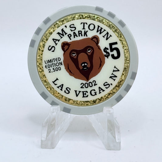 Sam's Town Las Vegas Nevada 2002 LE $5 Casino Chip E2436