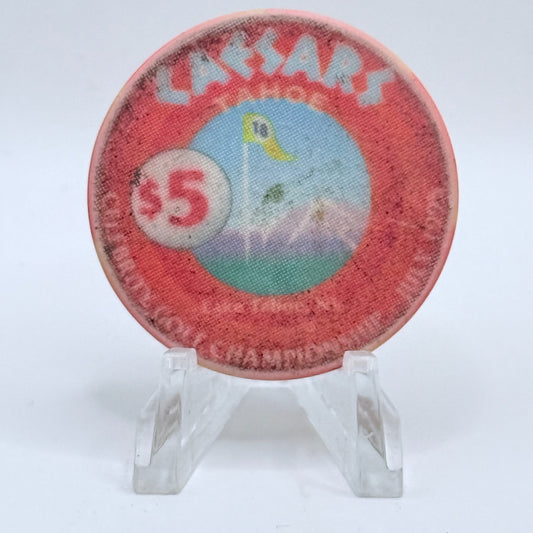 Caesars Tahoe Lake Tahoe Nevada 1995 'Celebrity Golf Championship' LE $5 Casino Chip N0659