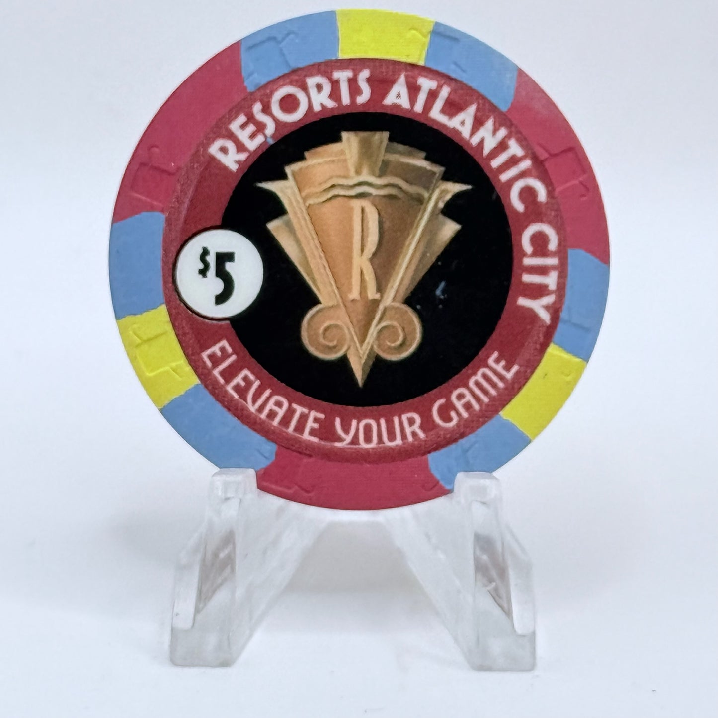 Resorts International Atlantic City New Jersey 2004 $5 Casino Chip