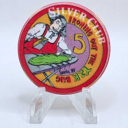 Silver Club (Karl's) Sparks Nevada 1999 'Ironing Out The Y2K Bug' LE $5 Casino Chip V5556
