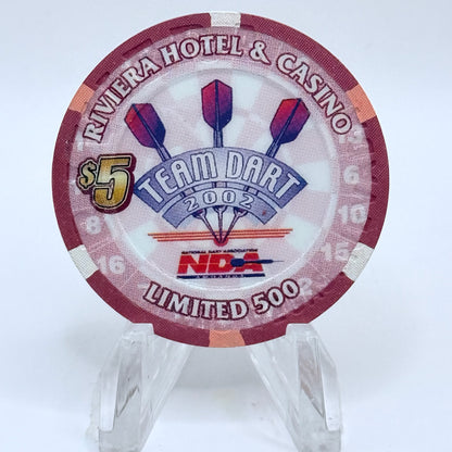 Riviera Las Vegas Nevada 2002 'Team Dart' LE $5 Casino Chip E2390