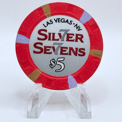 Silver Sevens Hotel & Casino Las Vegas Nevada 2013 $5 Casino Chip D1183