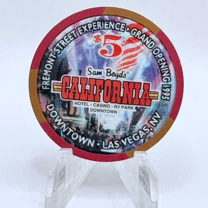 California Hotel Las Vegas Nevada 1995 'Sam Boyd's Fremont Street Experience - Grand Opening' LE $5 Casino Chip N1268