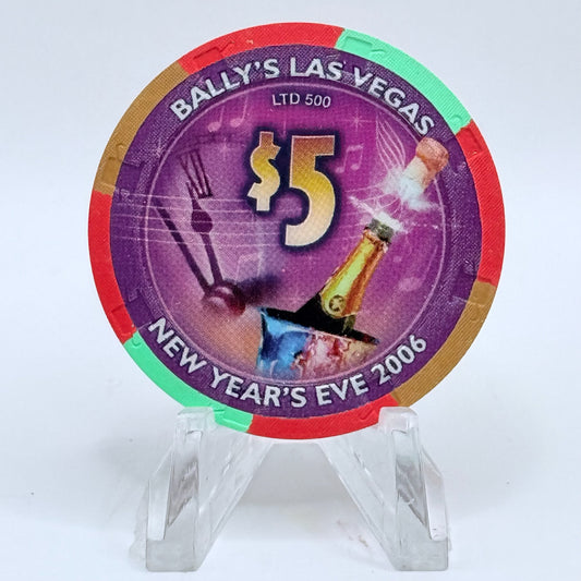 Bally's Las Vegas Nevada 2005 'New Years Eve' LE $5 Casino Chip E5019
