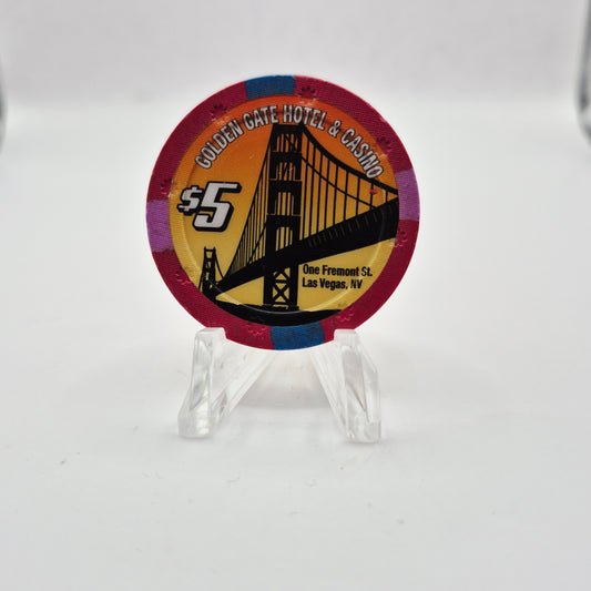 Golden Gate Hotel Casino Las Vegas Nevada 2000's $5 Casino Chip D0641