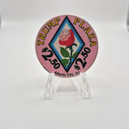 Trump Plaza Resort Casino Atlantic City New Jersey 'Linen' $2.50 Casino Chip