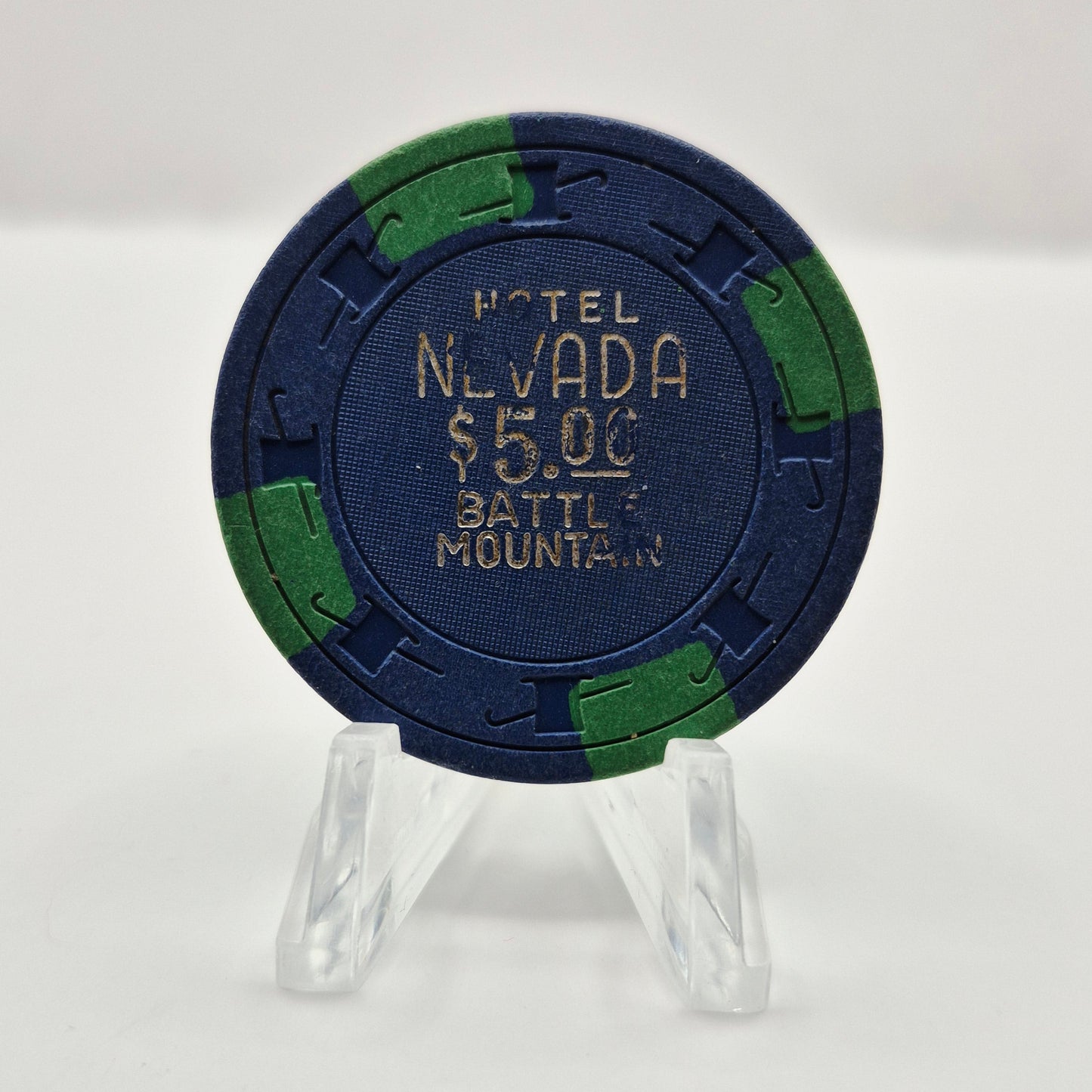 Hotel Nevada Battle Mountain Nevada 1970's $5 Casino Chip N9987