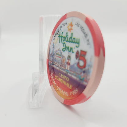 Holiday Inn Casino Boardwalk Las Vegas Nevada 1995 $5 Casino Chip N2372
