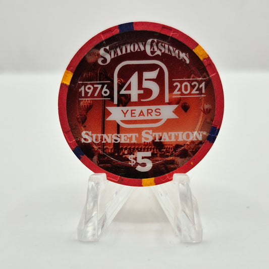 Sunset Station Hotel Casino Henderson Nevada 2021 '45 Year Anniversary' $5 Casino Chip
