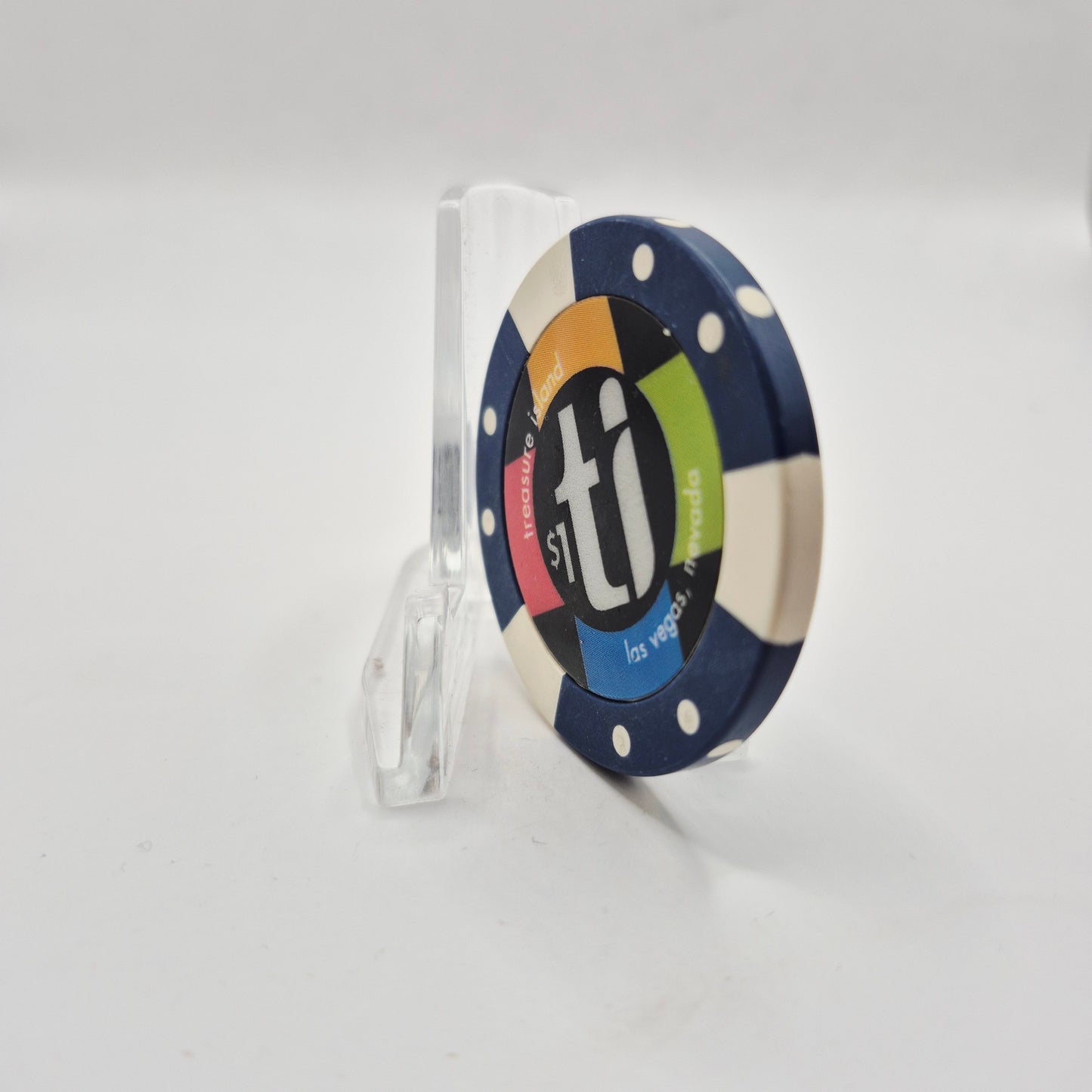 Treasure Island Casino Las Vegas Nevada 2006 $1 Casino Chip E5743