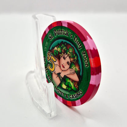 Rio All-Suite Hotel Casino Las Vegas Nevada 2006 Saint Patrick's Day $5 Casino Chip E8967