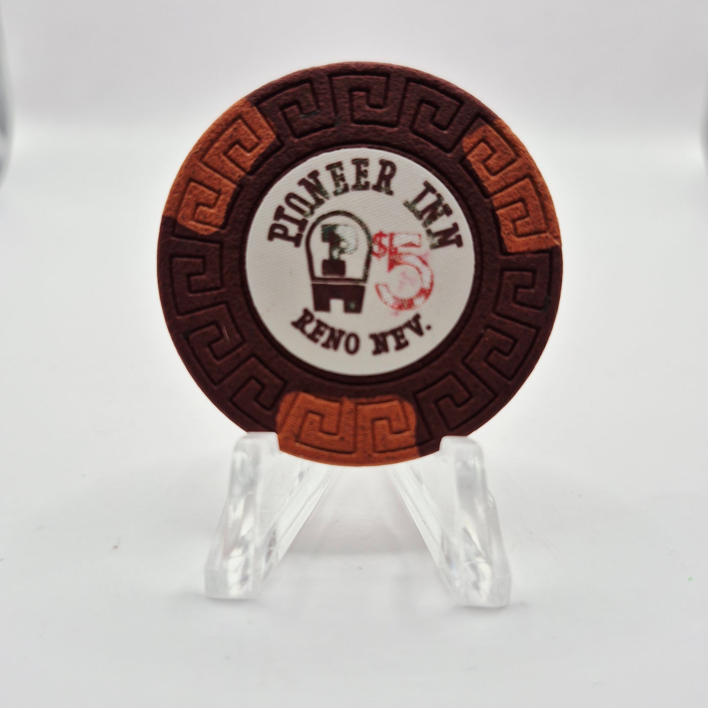 Pioneer Inn Reno Nevada 1973 $5 Casino Chip N6227 *circulated