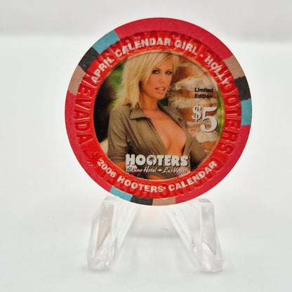Hooters Hotel Casino Las Vegas Nevada 2006 'Miss April Calendar Girl Holly' $5 Casino Chip E5128