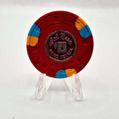 Club Cal Neva Reno Nevada 1977 $5 "Paulson Metal Inlay" $5 Casino Chip N4984 (Worn)