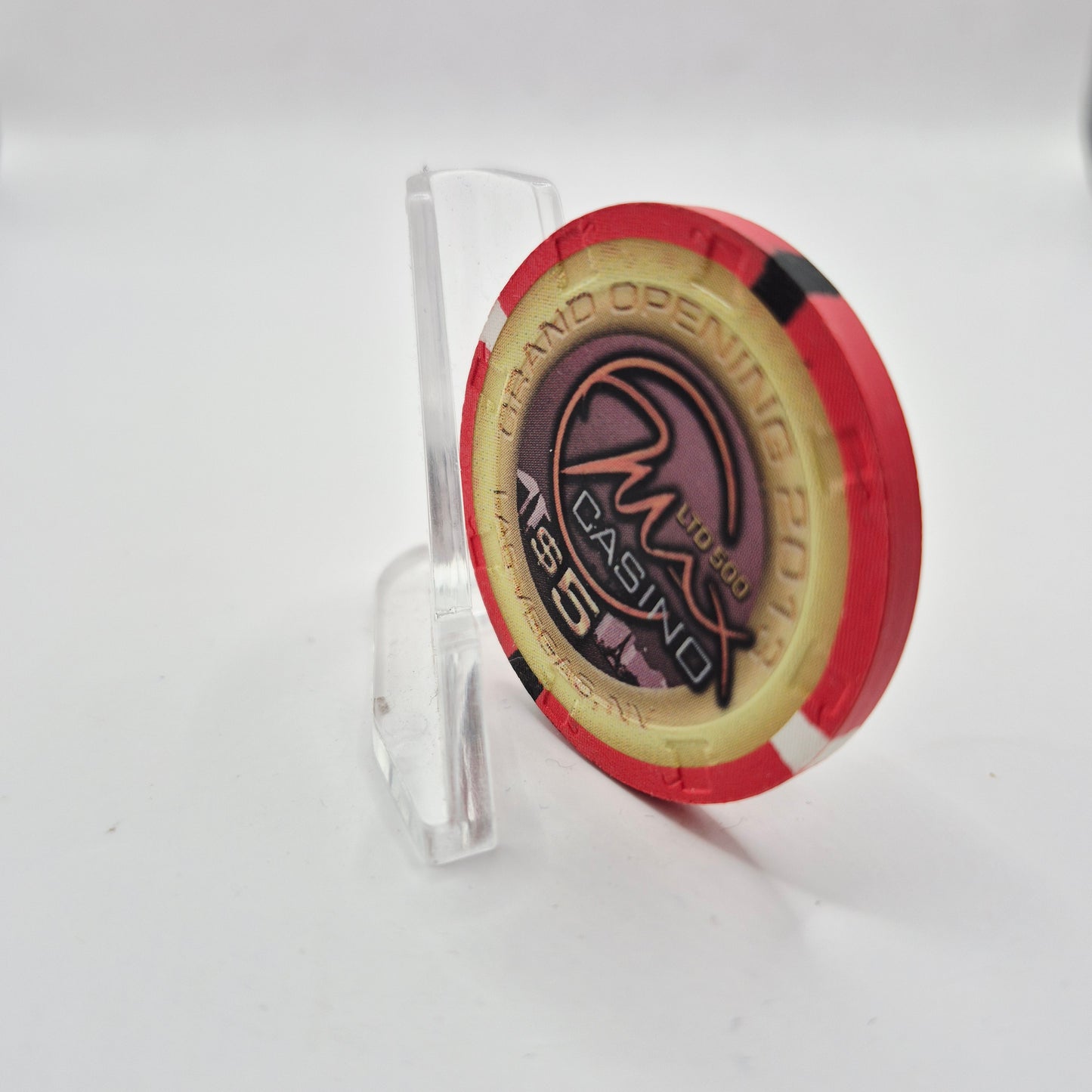 Max Hotel Casino Las Vegas Nevada 2013 'Grand Opening' $5 Casino chip D1319