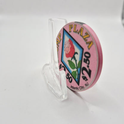 Trump Plaza Resort Casino Atlantic City New Jersey 'Linen' $2.50 Casino Chip