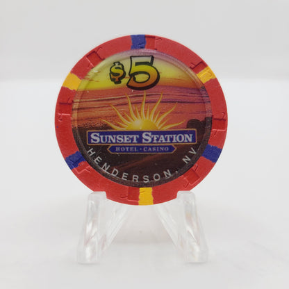 Sunset Station Hotel Casino Henderson Nevada 1997 $5 Casino Chip V1619