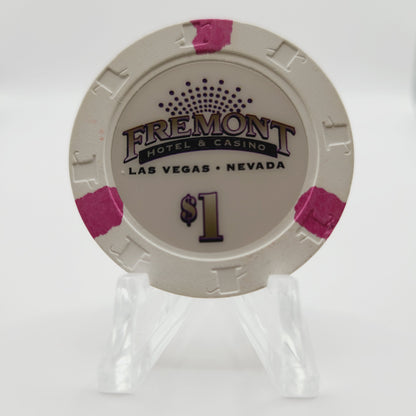 Fremont Hotel Casino Las Vegas Nevada $1 Casino Chip E0594