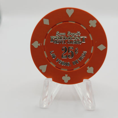 Fremont Hotel Casino Las Vegas Nevada 1985 $.25 Casino Chip N0278