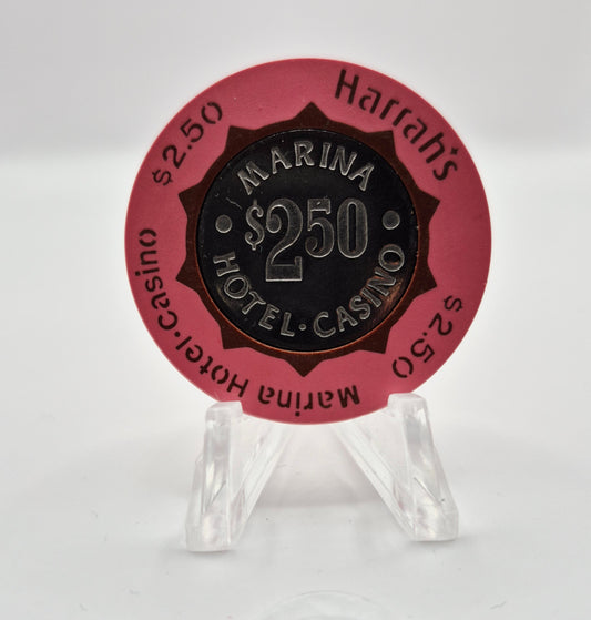 Harrah's Marina Hotel Casino Atlantic City New Jersey $2.50 Casino Chip