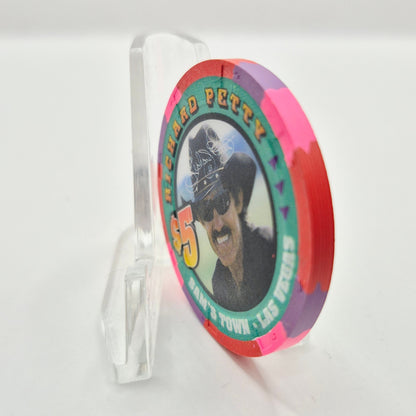 Sam's Town Hotel Casino Las Vegas Nevada 2001 'Richard Petty' $5 Casino Chip V7093