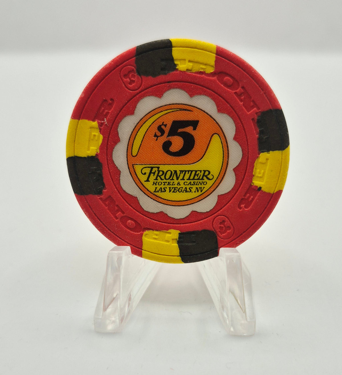 Frontier Hotel Casino Las Vegas Nevada 1992 $5 Casino Chip N1680.1 *Circulated