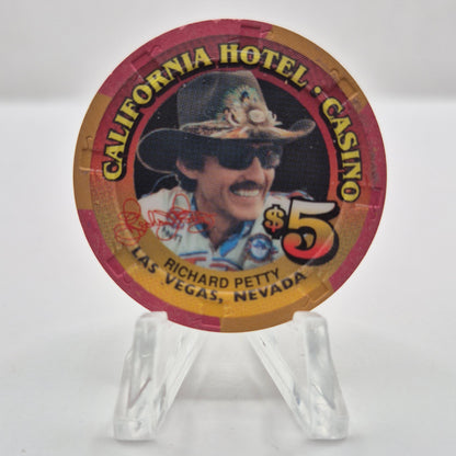 California Hotel Casino Las Vegas Nevada 1999 'Richard Petty' $5 Casino Chip V2241