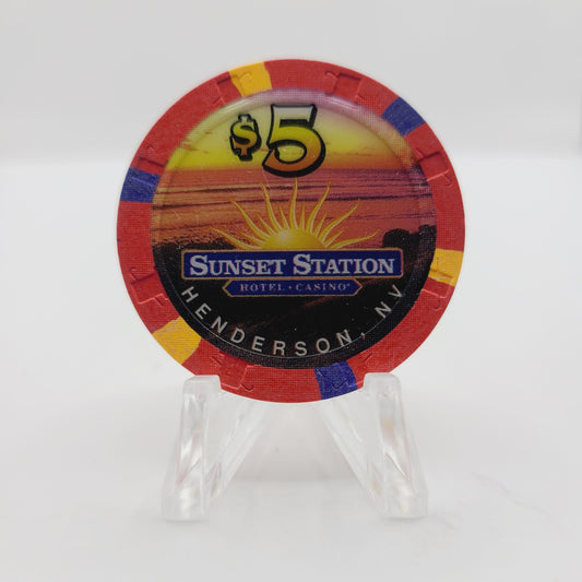 Sunset Station Hotel Casino Henderson Nevada 1997 $5 Casino Chip V1619