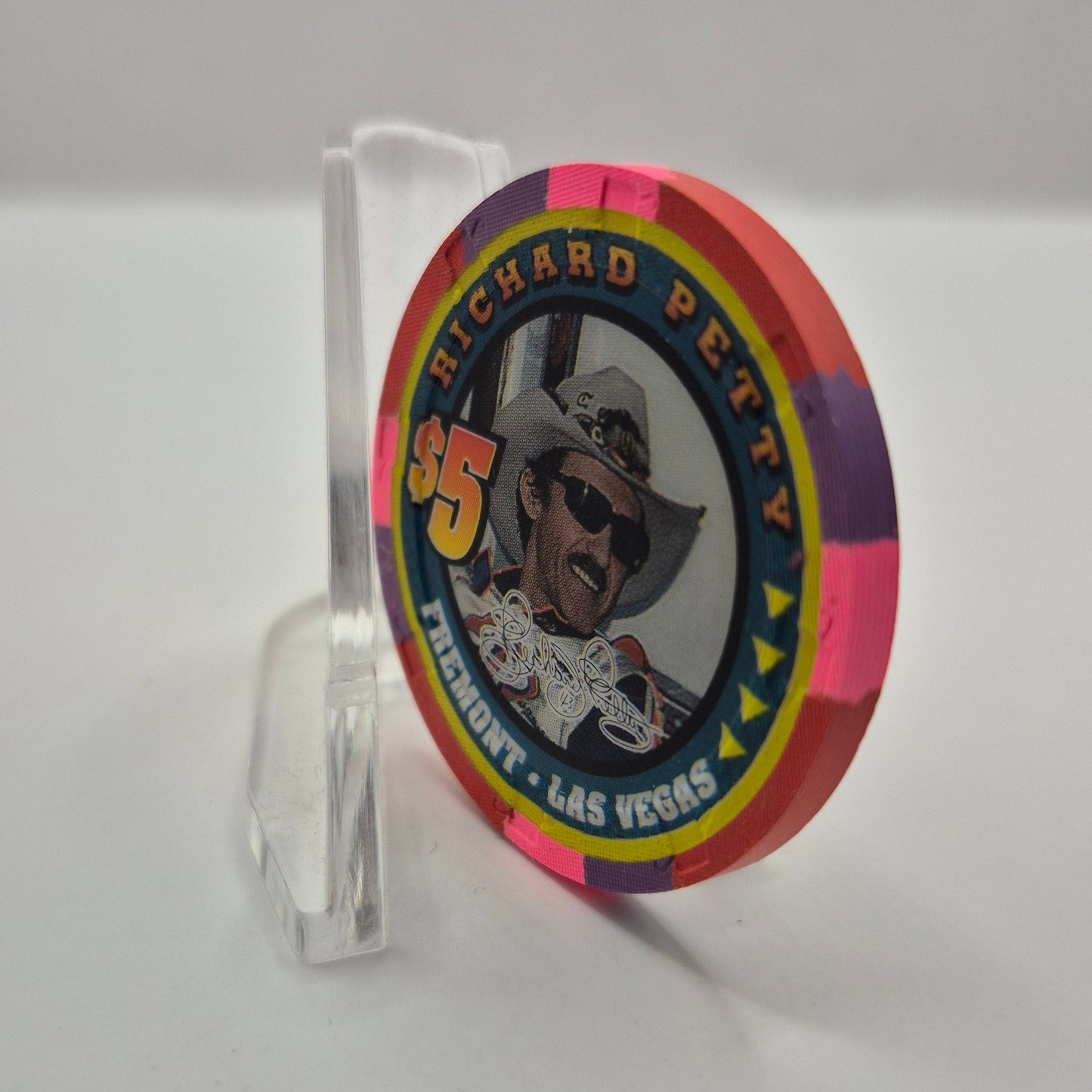 Fremont Hotel Casino Las Vegas Nevada 2001 'Richard Petty' $5 Casino Chip V7071