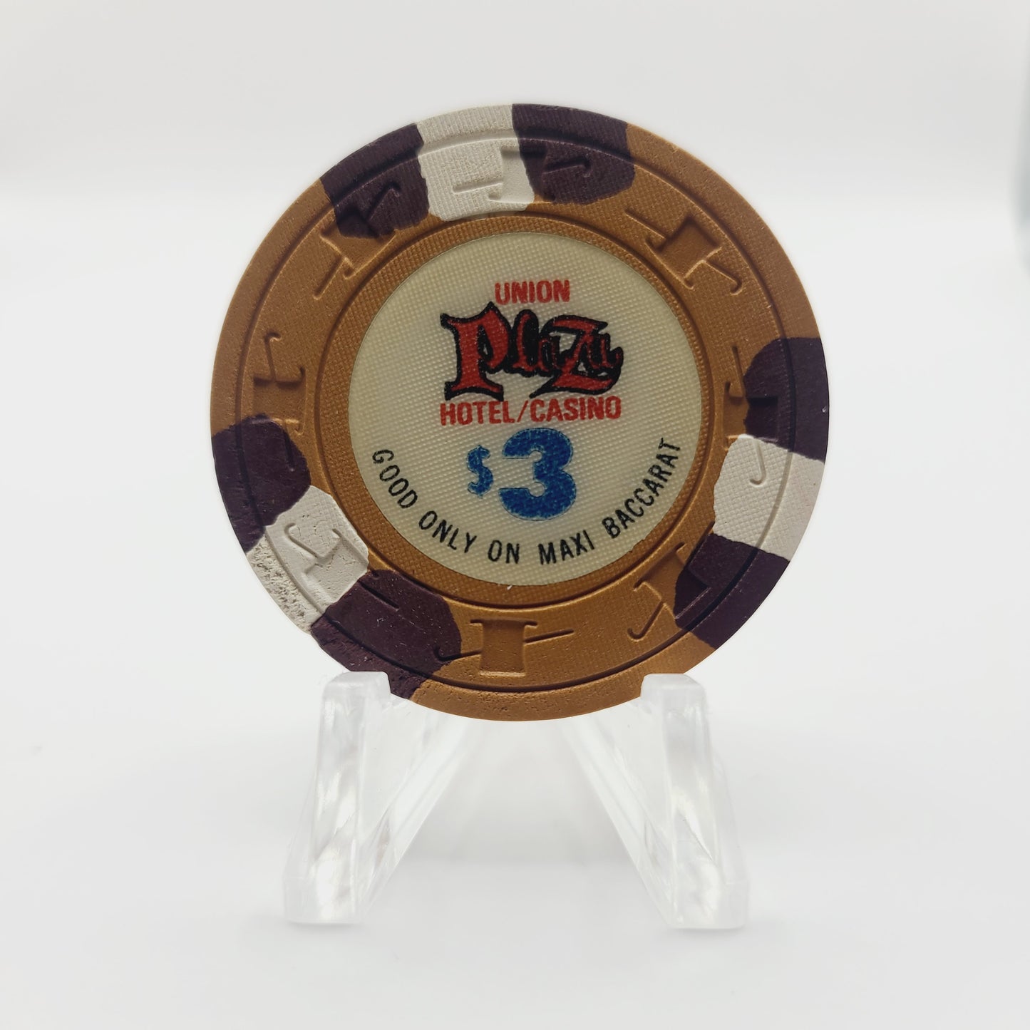 Union Plaza Hotel Casino 1975 "Good only on Maxi Baccarat" $3 Casino chip N2279