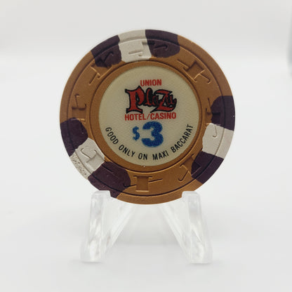 Union Plaza Hotel Casino 1975 "Good only on Maxi Baccarat" $3 Casino chip N2279